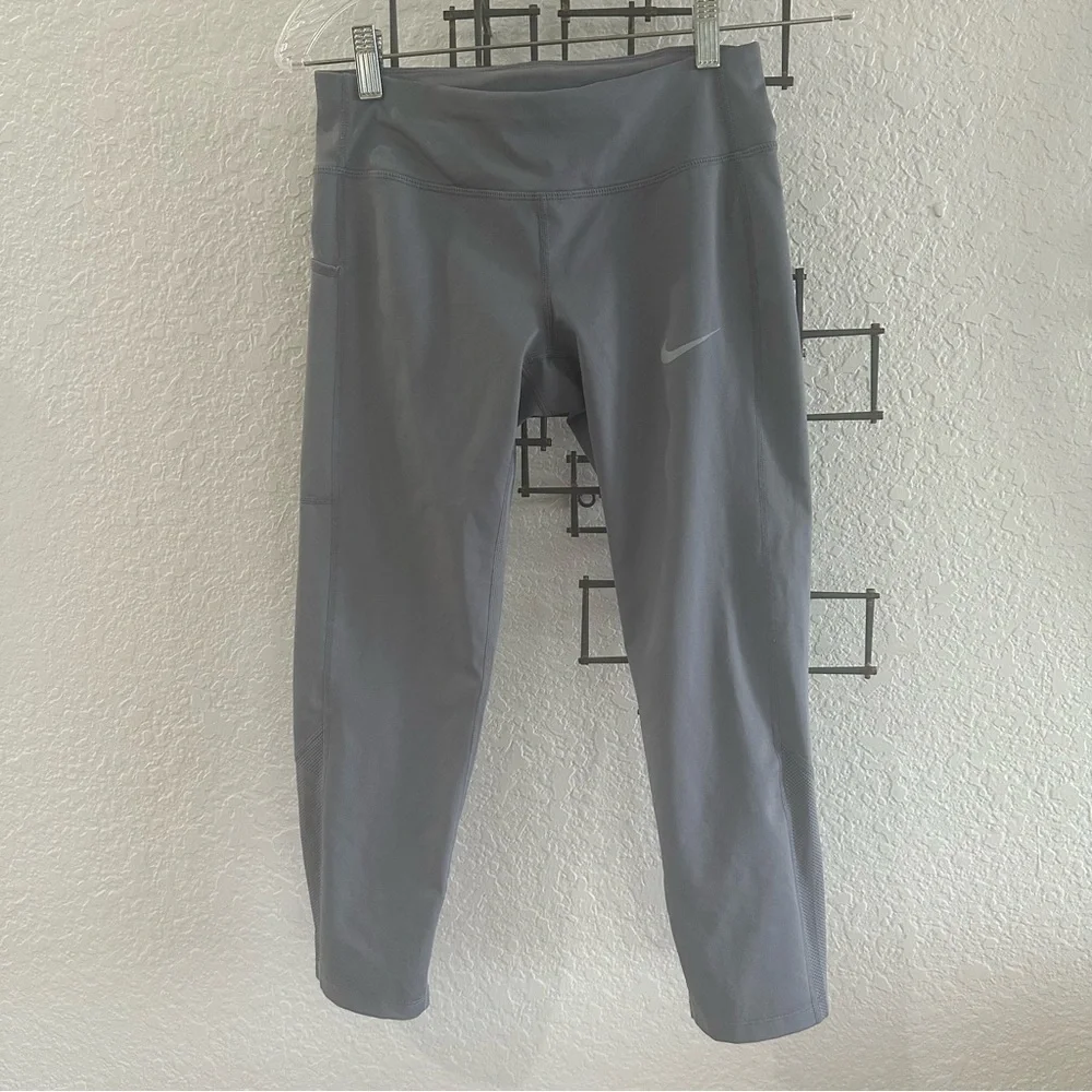 Nike Gray Workout Leggings Dry Fit XS